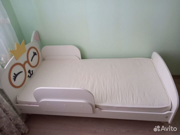Детская кроватка+матрас+2бортика (все новое)