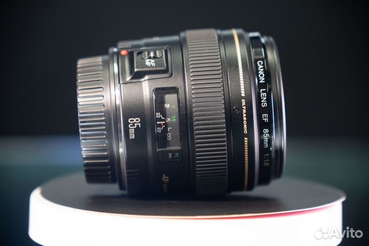 Объектив Canon EF 85mm F1.8 USM