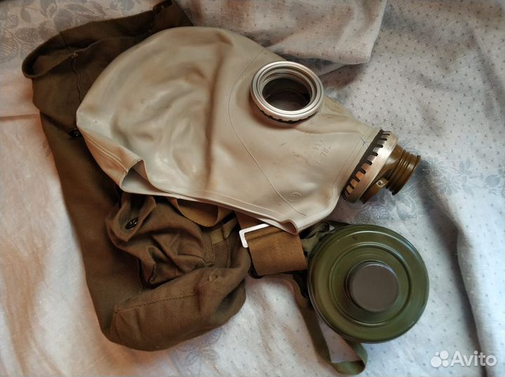 Противогаз