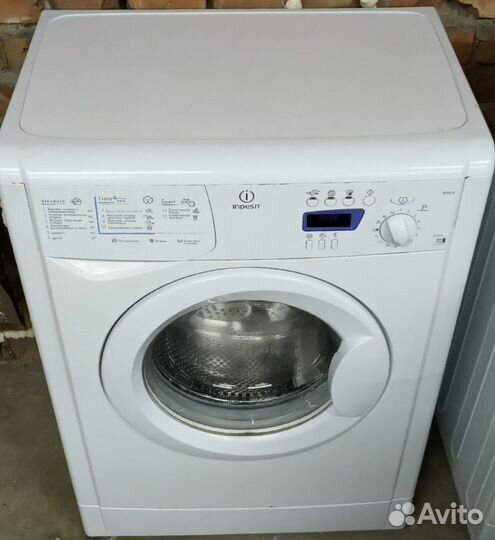 Стиральная машина Indesit 5 кг