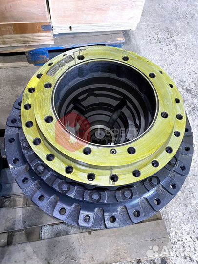 Редуктор хода Komatsu PC400LC-6 208-27-00151