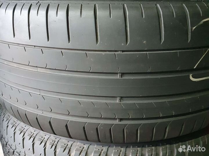Pirelli P Zero PZ4 275/40 R20 106W