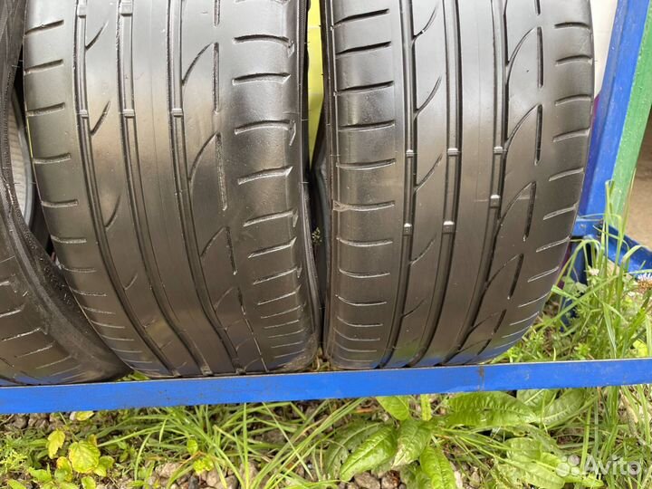 Bridgestone Potenza S001 225/40 R19