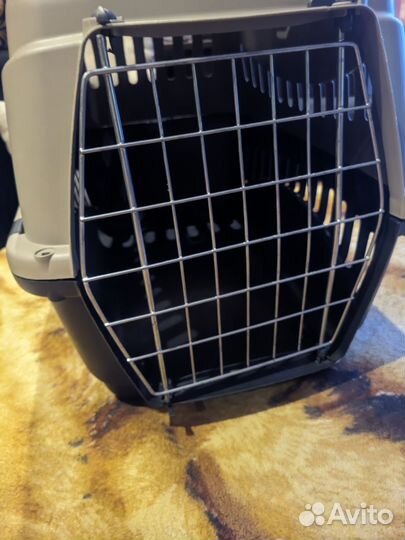 Переноска для животных пластиковая