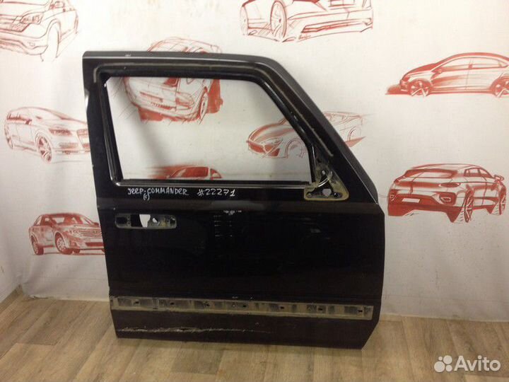 Дверь передняя правая Jeep Commander (Xk)