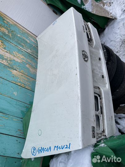 Багажник камри