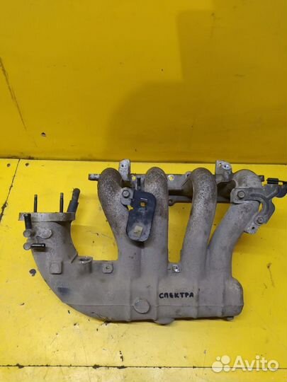 Впускной коллектор Kia Spectra 2004–2006