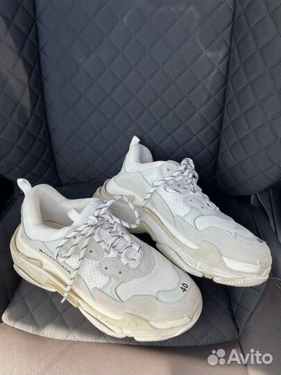 Кроссовки balenciaga triple s 40