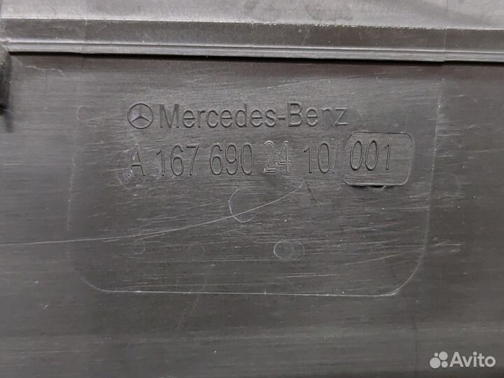 Водосток крышки багажника правый Mercedes-Benz