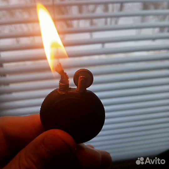 Зажигалка бензиновая винтажная пмв