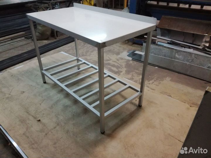 Стол производственный, нейтральная мебель