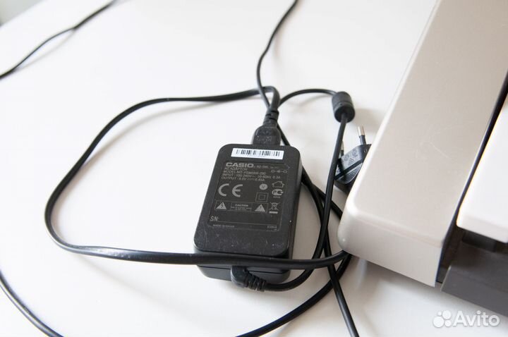 Синтезатор Casio LK-300 TV