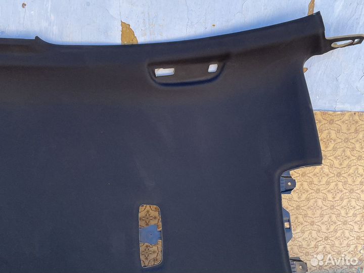 Bmw 5 G30 Обшивка потолка