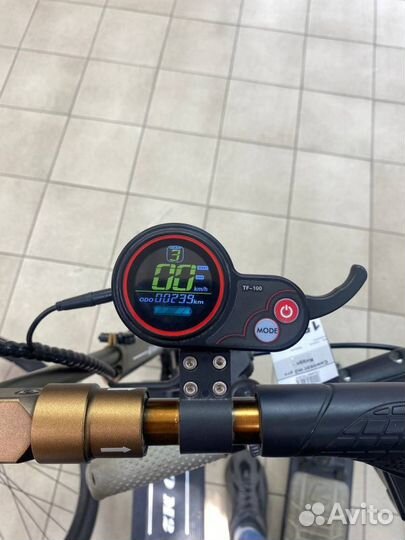 Самокат Электросамокат Kuggo m2