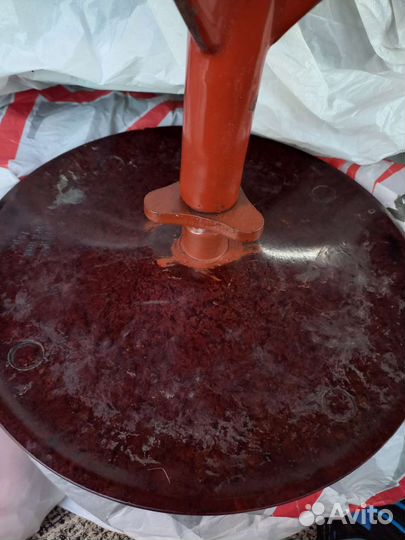 Стул для пианино