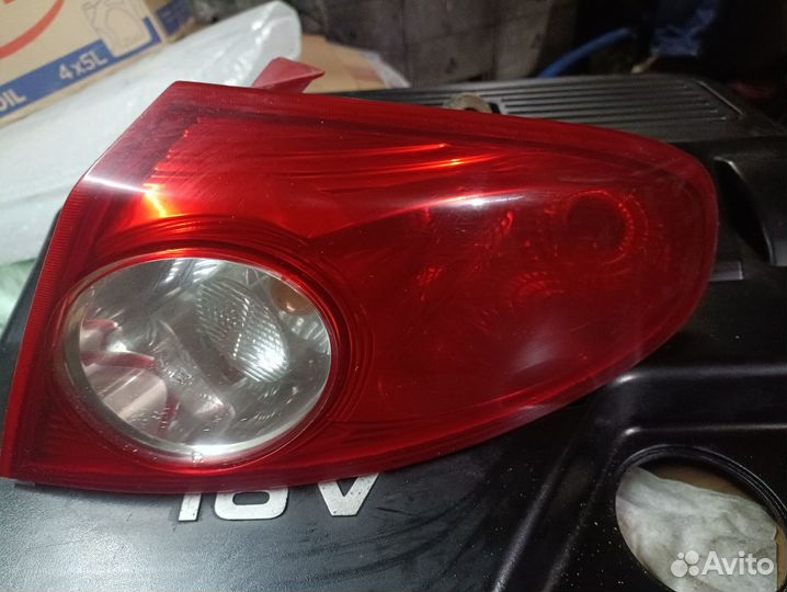 Правый фонарь Chevrolet Lacetti