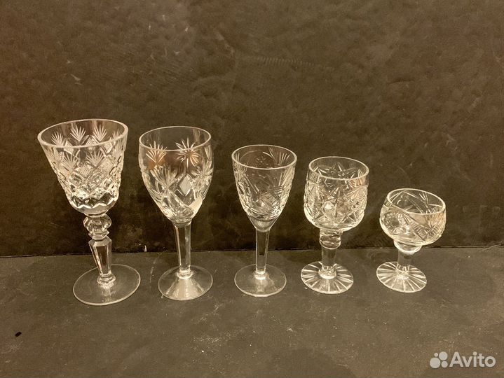 Хрустальные рюмки