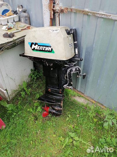 Лодочный мотор 
