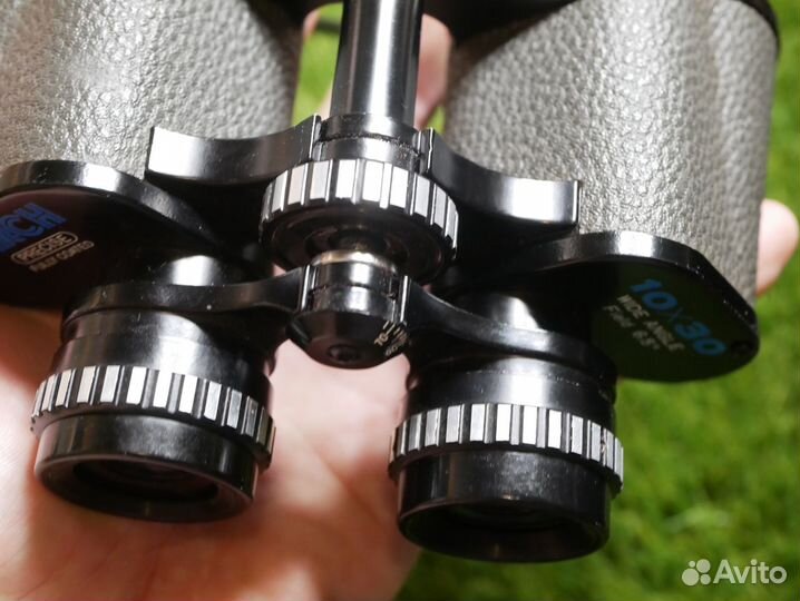 Красавец arch 10x30 серьёзный япошка