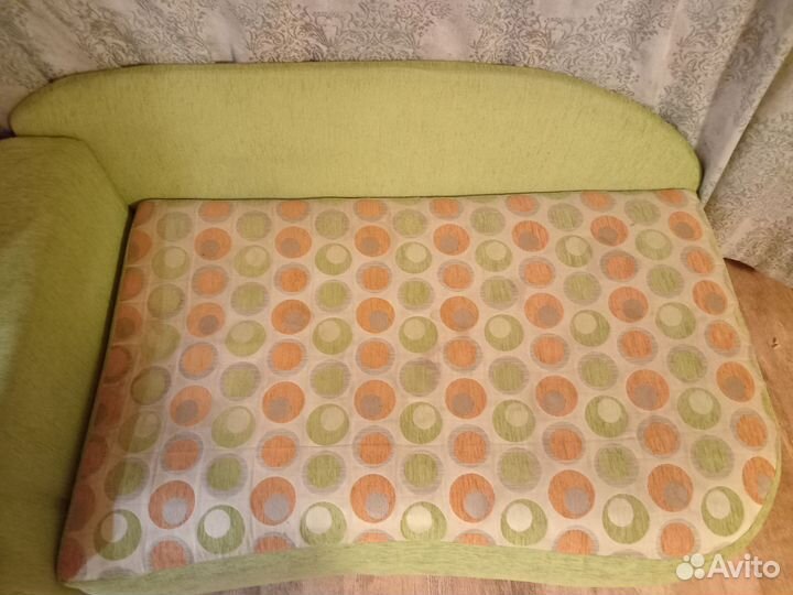 Угловой диван бу