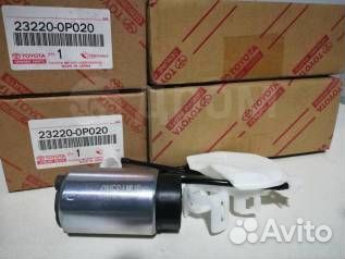 Насос топливный бензонасос Toyota Camry 70 232200V