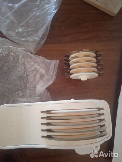Лапшерезка-кухонный процессор,терка ручная новая