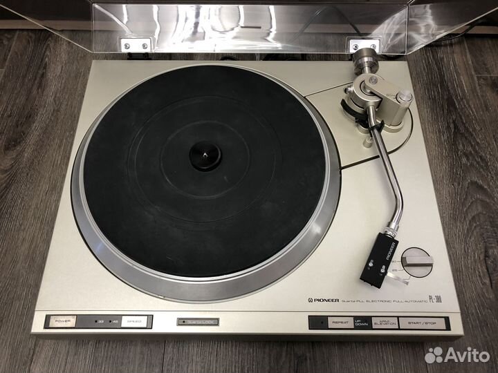 Проигрыватель виниловых дисков Pioneer PL-380