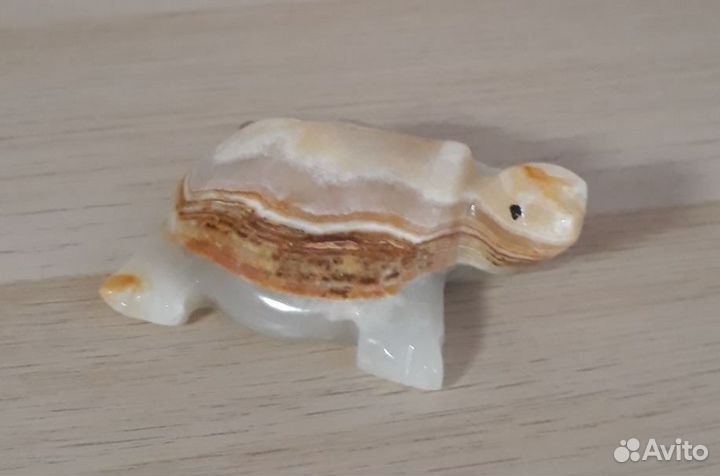 Сувениры из оникса