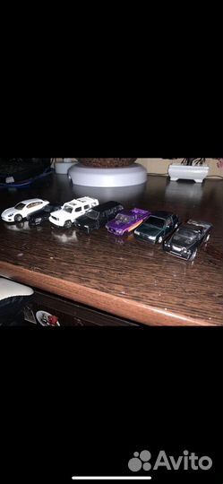 Hot wheels 1/64