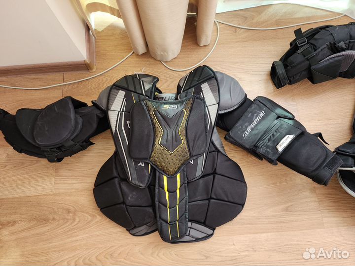 Хоккейная вратарская форма взрослая / юниор