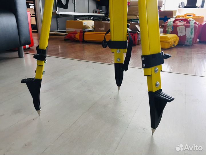 Штатив фибеглассовый SJW20