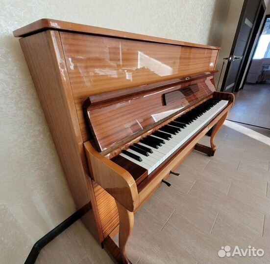 Акустическое пианино
