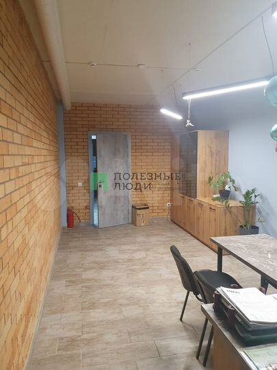 Сдам под комерцию офис в центре