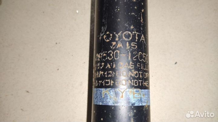 Амортизатор задний Toyota Corolla 10 (E140/E150)