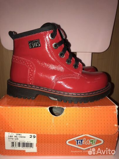 Ботинки новые деми