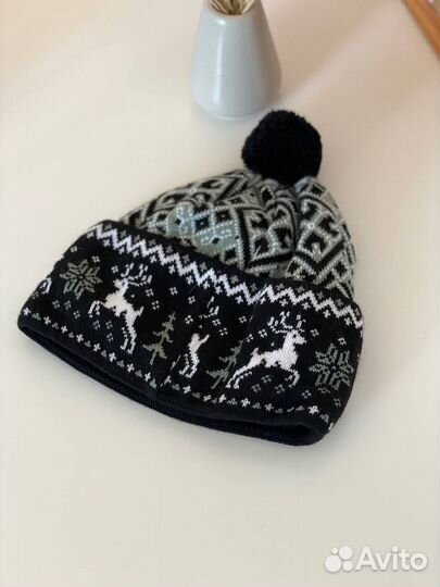 Парные шапки с Новогодним принтом