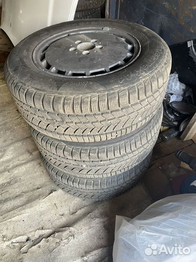 R16 Sunny NW631 235/60, PCD 5x112 DIA 66