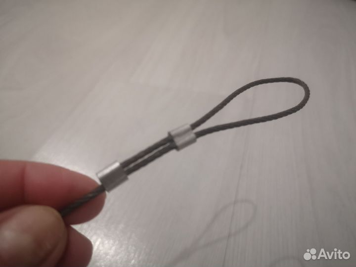 Продаётся тросик стальной костровой 2 мм диаметром