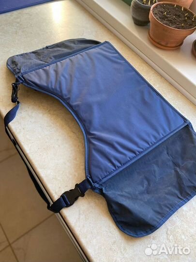 Столик для ребенка в автомобиль