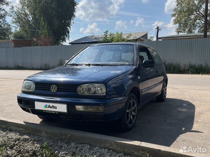 Volkswagen Golf 1.8 МТ, 1994, 297 000 км