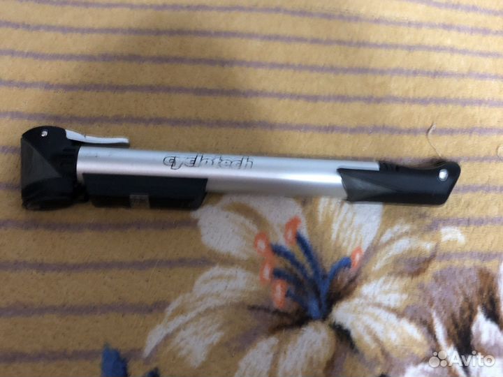 Насос для велосипеда с манометром