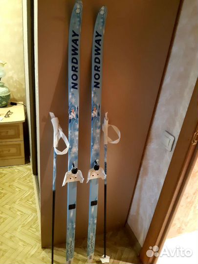 Детские лыжи с ботинками