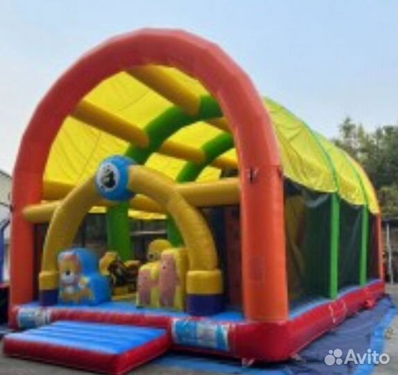 Оператор надувного батута