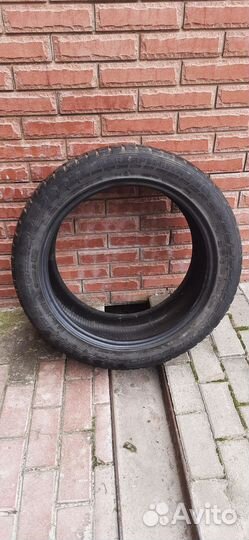 Nokian Tyres Hakkapeliitta 7 SUV 275/45 R20