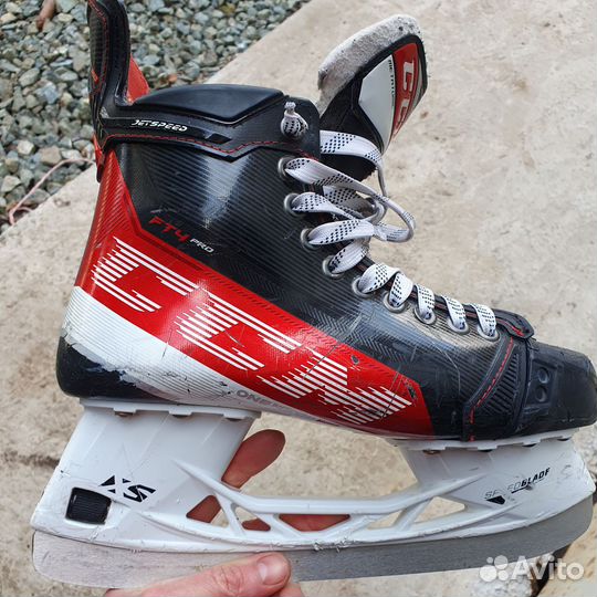 Хоккейные коньки CCM FT 4 pro