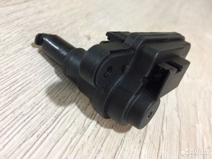 Замок бензобака Karoq Kodiaq Tiguan Touareg Touran