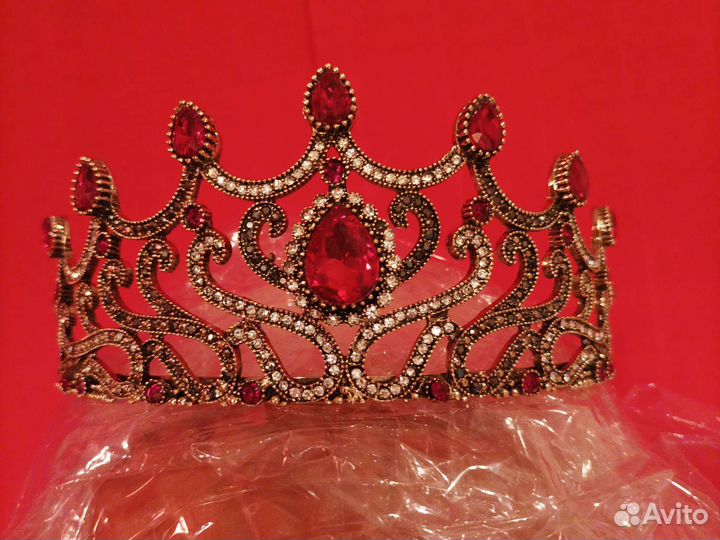 Корона Хюррем султан, Турция