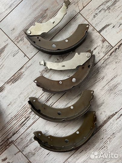 Колодки тормозные задние барабанные для VW Polo