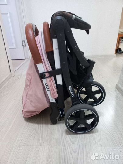 Прогулочная коляска carrello astra
