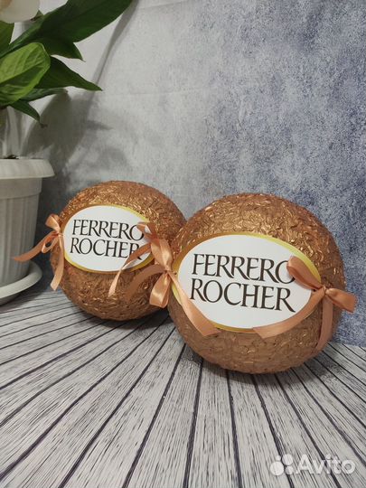 Подарок девушке Ferrero
